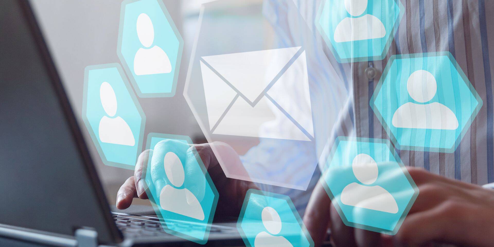 banner-with-a-newsletter-and-people-receiving-it